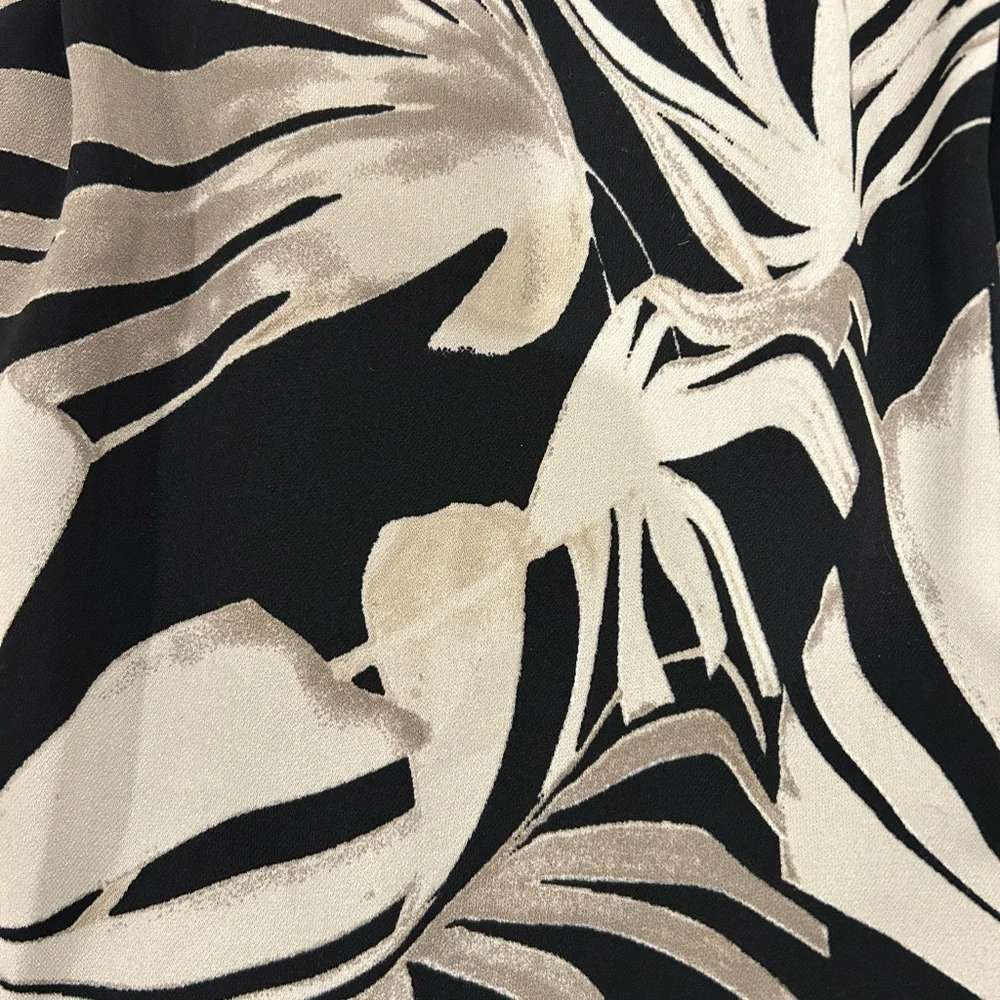 H by Halston Black and Cream Leaf Print Dress Dolman Sleeve - Picture 5 of 5